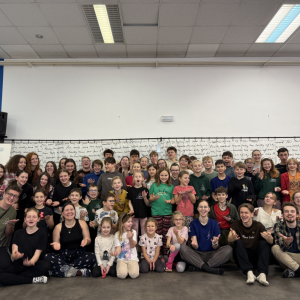 Velká vánoční klubácká přespávačka: Cesta napříč světy a noc plná zážitků